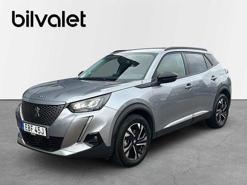 Grå Begagnad 2022 Peugeot e-2008 Allure SUV | 189 900 kr (Marknadspris) - Bild 1/4