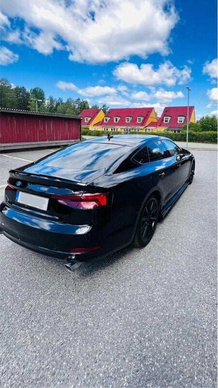 Svart Begagnad 2019 Audi A5 Sportback Design Halvkombi | 259 999 kr (Bra pris) - Bild 1/4