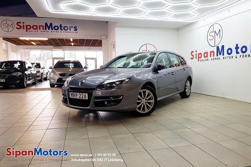 Grå Begagnad 2011 Renault Laguna GrandTour Kombi | 65 900 kr (Lite dyr) - Bild 1/4