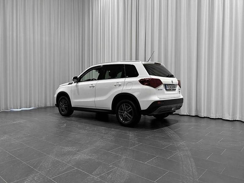 Begagnad Suzuki Vitara 129 HK (94 kW) 2021 Vit SUV