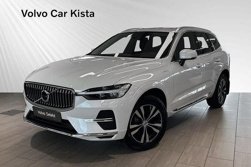 Vit Begagnad 2024 Volvo XC60 Core SUV | 514 900 kr (Bra pris) - Bild 1/3