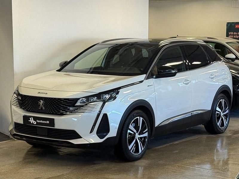 Begagnad Peugeot 3008 GT 301 HK (221 kW) 2021 Vit SUV