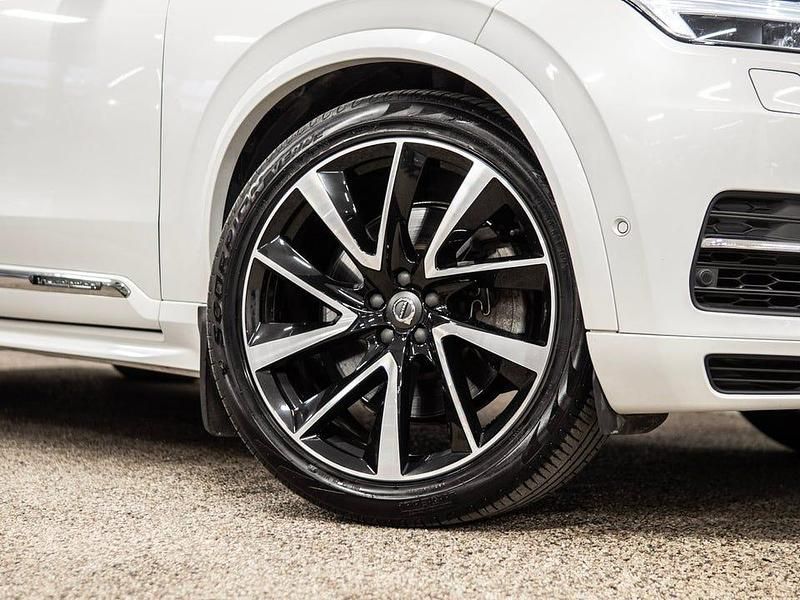 Begagnad Volvo XC90 Inscription 392 HK (288 kW) 2019 Vit SUV