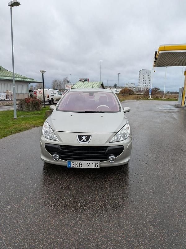 Begagnad Peugeot 307 140 HK (102 kW) 2008