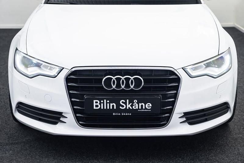 Begagnad Audi A6 Proline 177 HK (130 kW) 2014 Vit Kombi