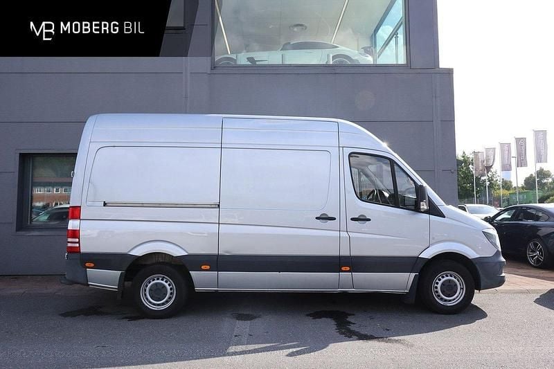 Silver Begagnad 2014 Mercedes Sprinter Van | 124 900 kr (Bra pris) - Bild 1/3