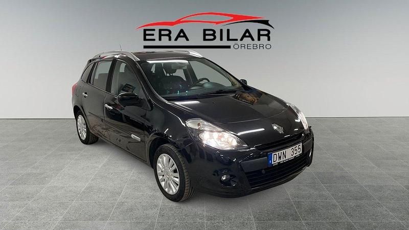 Svart Begagnad 2010 Renault Clio GrandTour Kombi | 42 500 kr (Marknadspris) - Bild 1/4