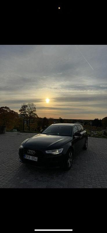 Svart Begagnad 2014 Audi A6 Proline Kombi | 146 000 kr (Marknadspris) - Bild 1/4