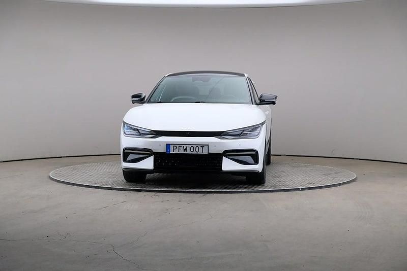 Begagnad Kia EV6 GT-Line 239 kW (325 HK) 2022 Vit SUV