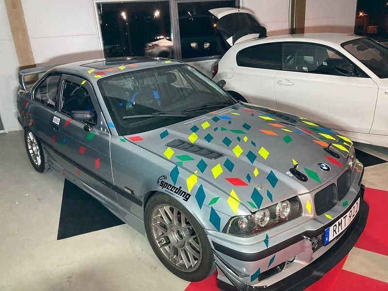 Begagnad BMW 328 193 HK (141 kW) 1996 Sportkupé