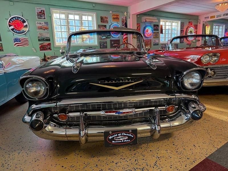 Begagnad Chevrolet Bel Air 220 HK (161 kW) 1957 Svart Cab