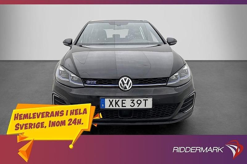Begagnad VW Golf VIII GTE 204 HK (150 kW) 2020 Svart Halvkombi