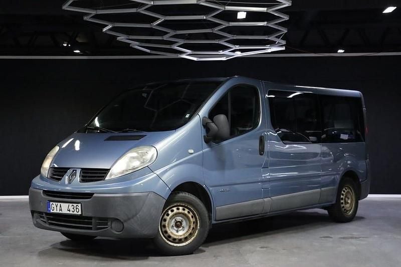 Begagnad Renault Trafic 114 HK (83 kW) 2008 Blå Minibuss