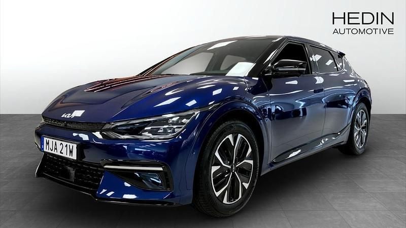 Blå (blue) Begagnad 2023 Kia EV6 GT-Line SUV | 489 900 kr (Marknadspris) - Bild 1/4