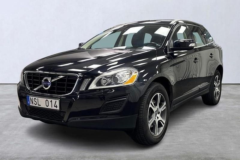 Svart Begagnad 2011 Volvo XC60 Summum SUV | 139 900 kr (Marknadspris) - Bild 1/4