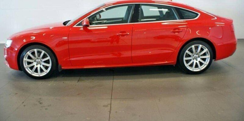 Röd Begagnad 2015 Audi A5 Sportback S-Line Halvkombi | 180 000 kr (Marknadspris) - Bild 1/4