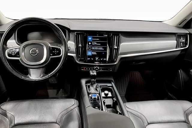 Begagnad Volvo V90 CC 235 HK (172 kW) 2017 Blå Kombi