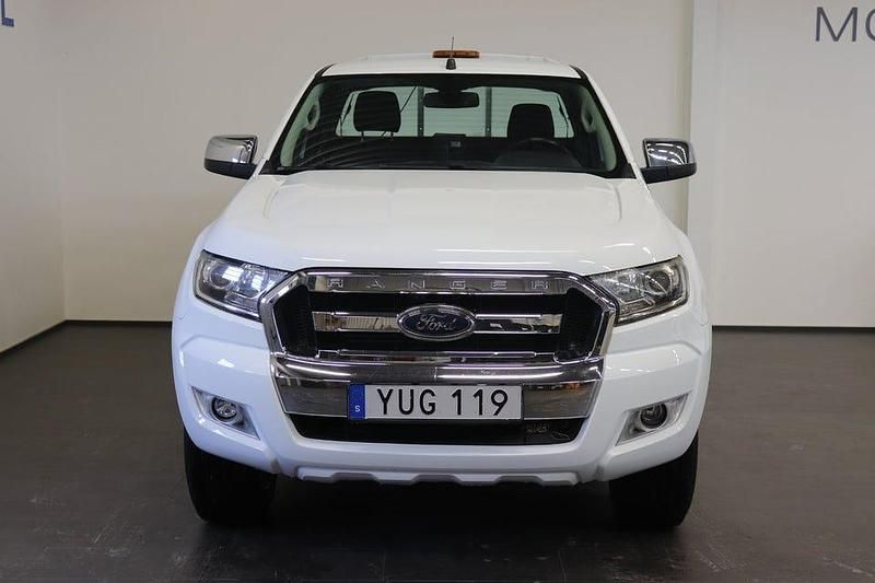 Begagnad Ford Ranger 160 HK (117 kW) 2018 Vit Pickup