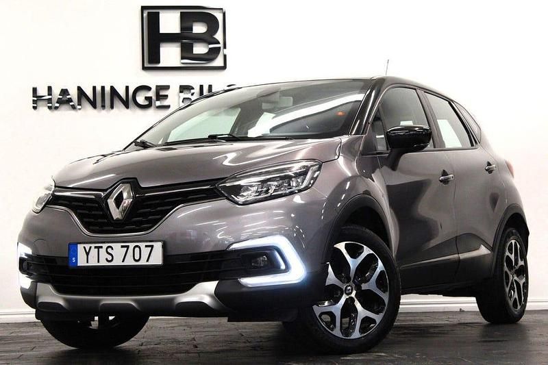 Flerfärgad Begagnad 2018 Renault Captur SUV | 149 900 kr (Marknadspris) - Bild 1/4