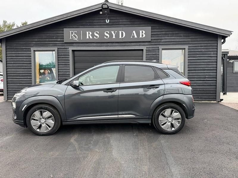 Begagnad Hyundai Kona Premium 150 kW (204 HK) 2020 Grå SUV