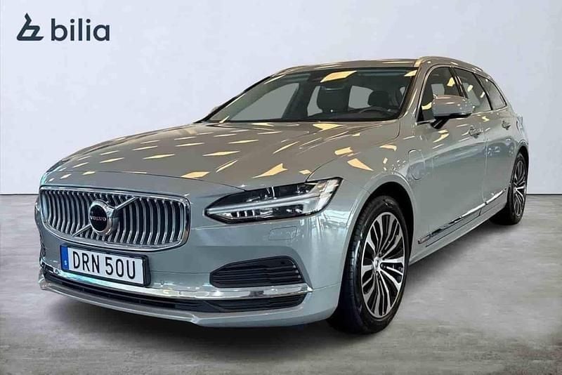 Grå Begagnad 2024 Volvo V90 Kombi | 389 000 kr (Bra pris) - Bild 1/1