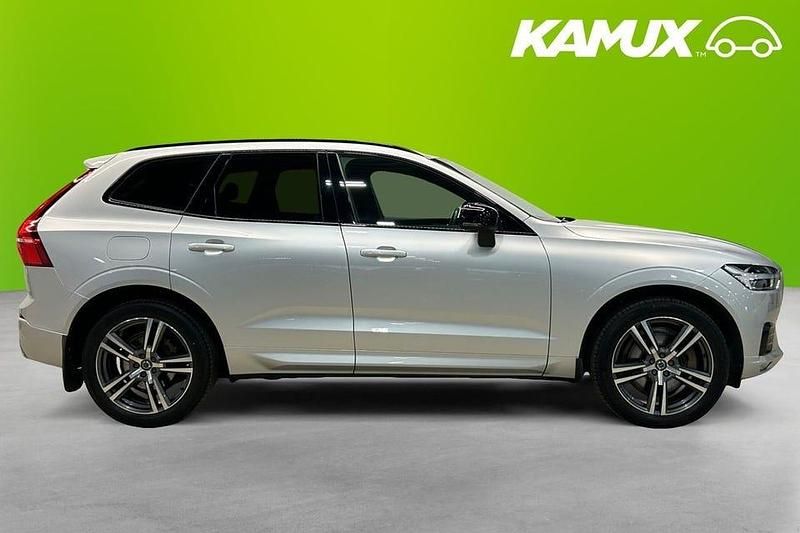 Begagnad Volvo XC60 R-Design 197 HK (144 kW) 2020 Silver/grå SUV