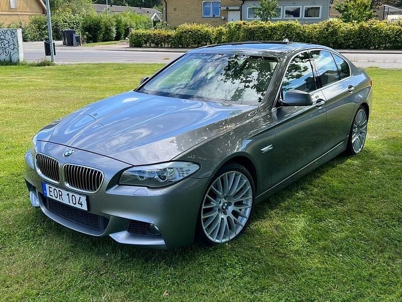 Begagnad 2012 BMW 535 Sedan | 179 900 kr (Marknadspris) - Bild 1/4
