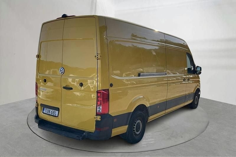 Begagnad VW Crafter 140 HK (102 kW) 2021 Gul Van