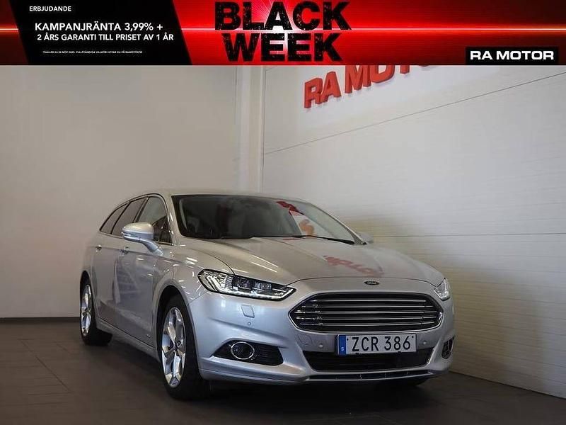 Grå Begagnad 2017 Ford Mondeo Titanium Kombi | 149 900 kr (Marknadspris) - Bild 1/3