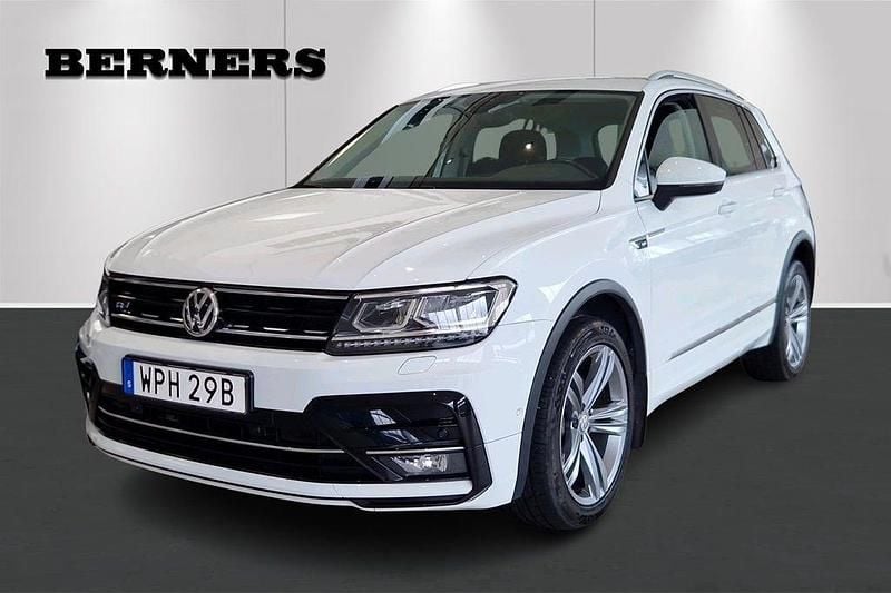 Vit Begagnad 2020 VW Tiguan R-line SUV | 279 900 kr (Marknadspris) - Bild 1/4