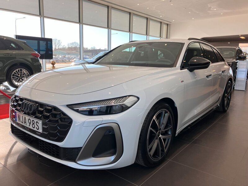 Vit Ny 2025 Audi A5 S-Line Sportkupé | 743 600 kr (Dyr) - Bild 1/4