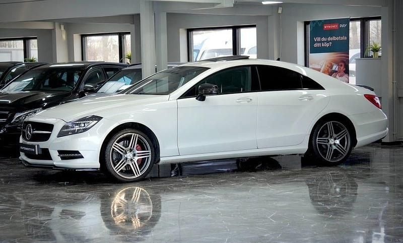 Begagnad Mercedes CLS350 AMG 265 HK (194 kW) 2013 Vit Sportkupé