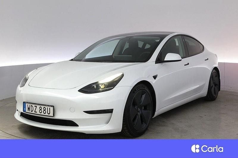 Vit Begagnad 2021 Tesla Model 3 Long Range AWD Sedan | 319 900 kr (Marknadspris) - Bild 1/2