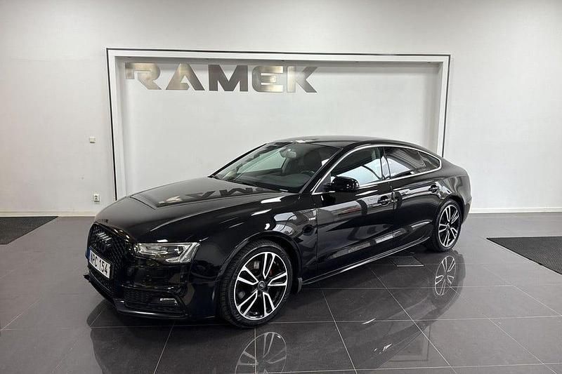 Svart Begagnad 2014 Audi A5 Sportback S-Line Halvkombi | 159 000 kr (Lite dyr) - Bild 1/4