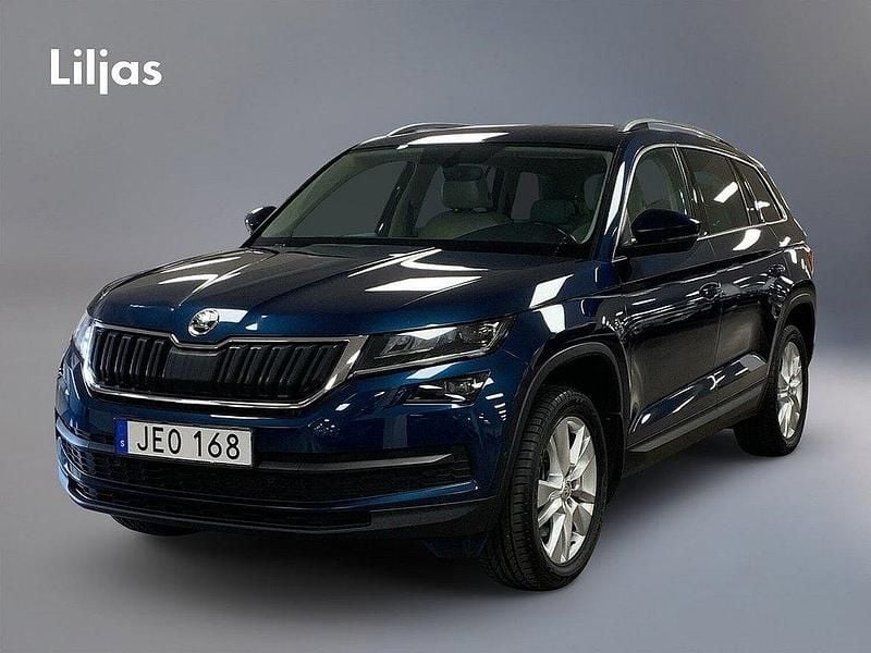 Blå Begagnad 2018 Skoda Kodiaq SUV | 289 000 kr (Marknadspris) - Bild 1/4