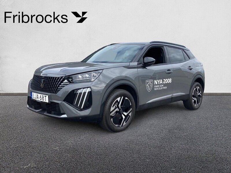 Grå Begagnad 2024 Peugeot 2008 GT SUV | 288 900 kr (Marknadspris) - Bild 1/4
