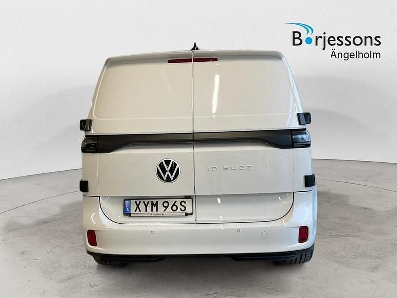 Ny VW ID. Buzz 210 kW (286 HK) 2026 Vit Minibuss