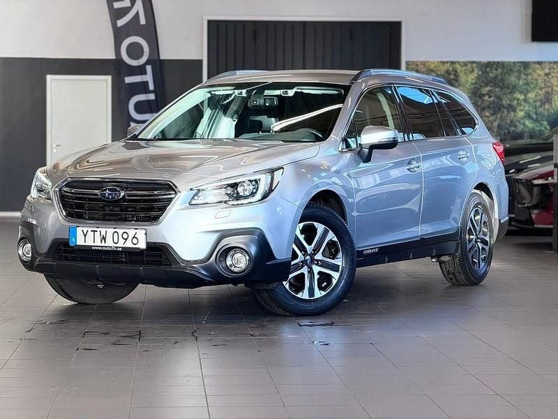Silver Begagnad 2018 Subaru Outback Sedan | 239 900 kr (Marknadspris) - Bild 1/4