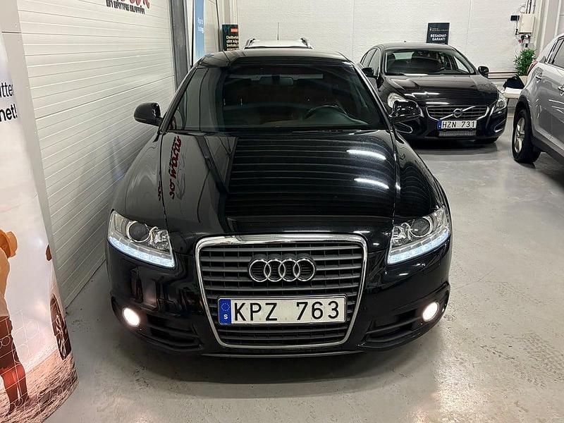 Begagnad Audi A6 Business 170 HK (125 kW) 2010 Svart Sedan