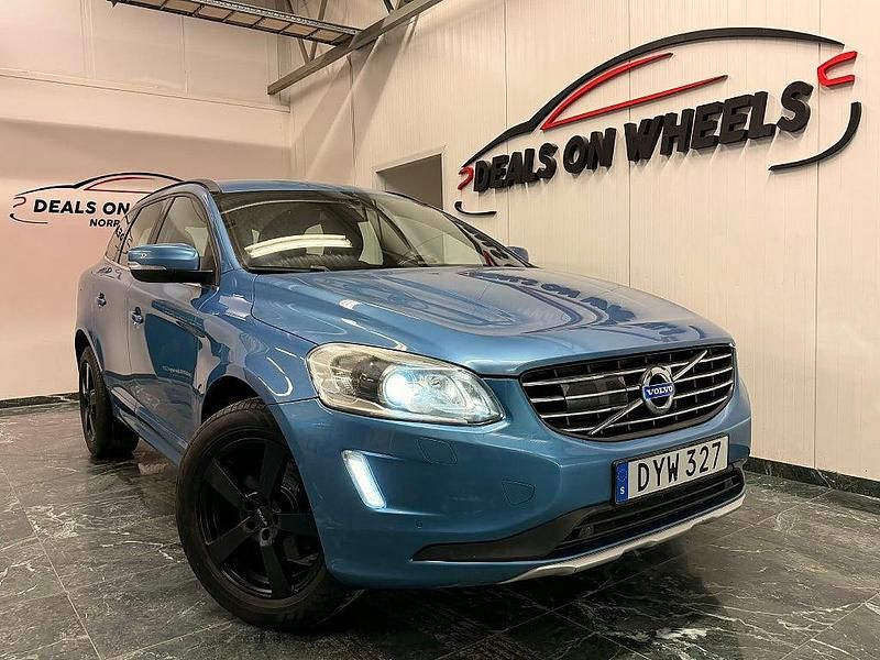 Begagnad Volvo XC60 Momentum 215 HK (158 kW) 2014 Blå SUV