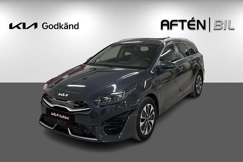 Grå Begagnad 2022 Kia Ceed Sportswagon Kombi | 249 900 kr (Marknadspris) - Bild 1/3