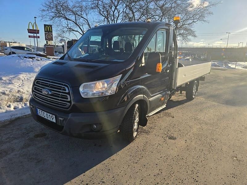 Begagnad Ford Transit 155 HK (114 kW) 2015