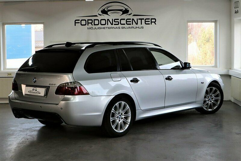 Begagnad BMW 525 M Sport 218 HK (160 kW) 2007 Silver Kombi