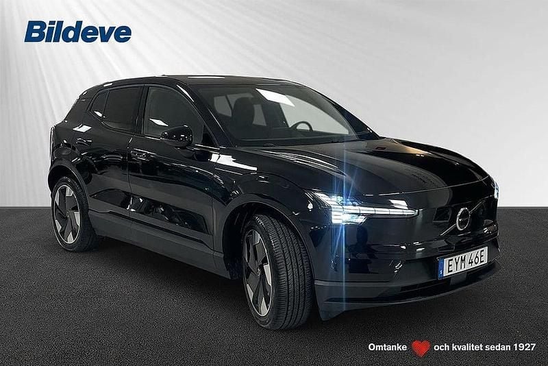 Svart Begagnad 2024 Volvo EX30 Performance SUV | 419 900 kr (Marknadspris) - Bild 1/4
