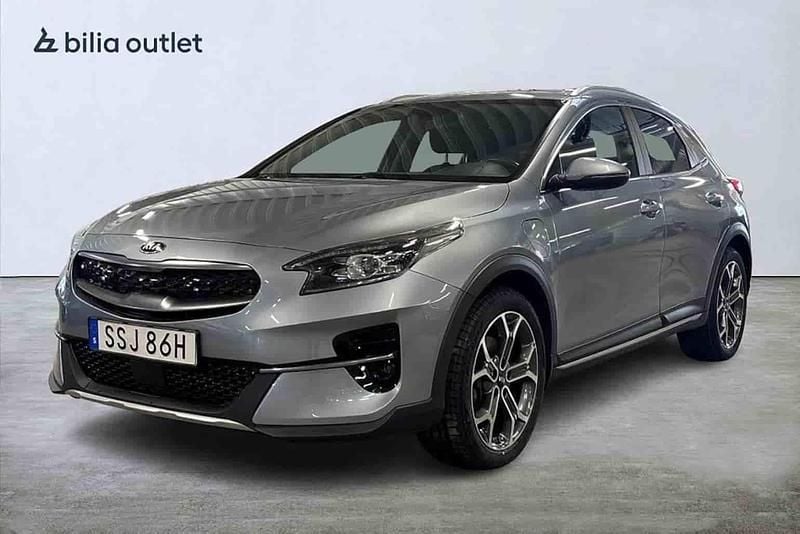 Begagnad Kia XCeed 2021 Grå SUV