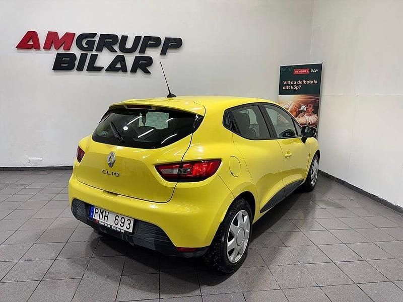 Begagnad Renault Clio IV 73 HK (53 kW) 2013 Gul Halvkombi