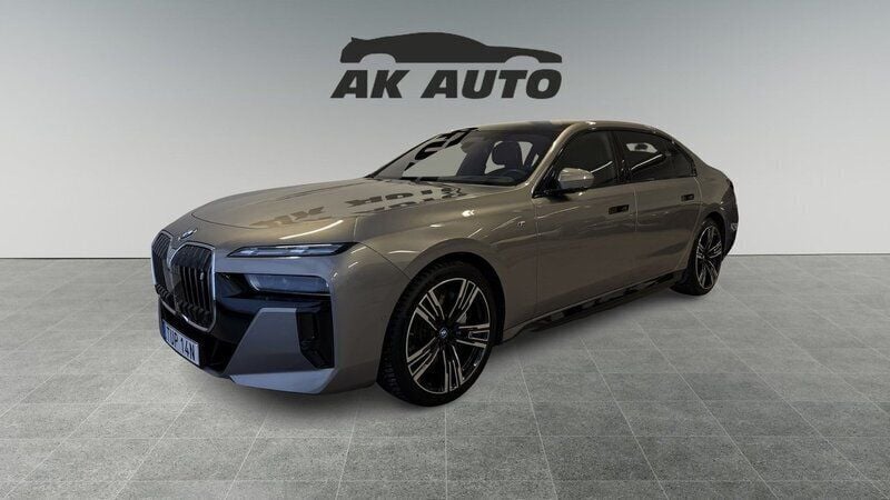 Grå Begagnad 2023 BMW i7 Exclusive Sedan | 989 000 kr - Bild 1/4