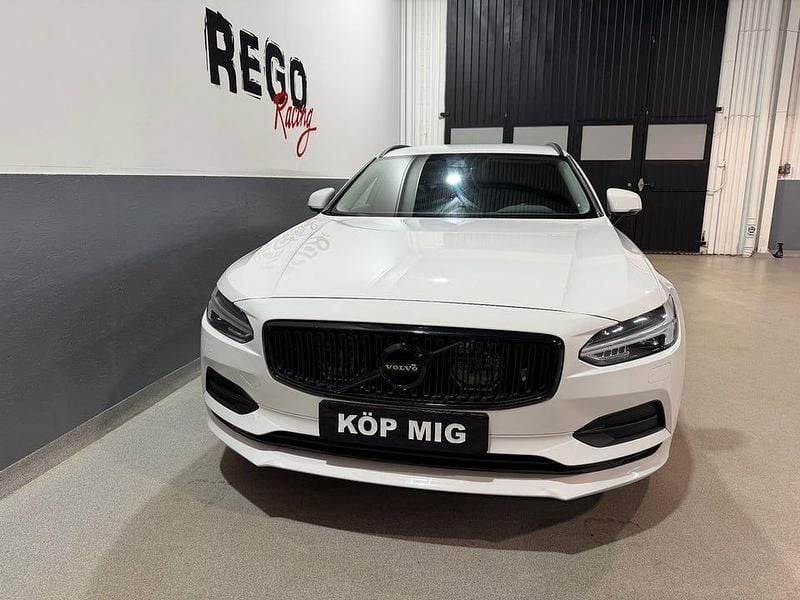 Begagnad Volvo V90 150 HK (110 kW) 2018 Vit Kombi