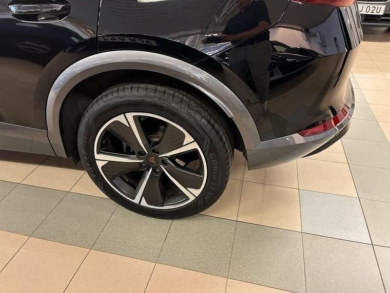 Begagnad Cupra Formentor 151 HK (111 kW) 2024 Svart SUV