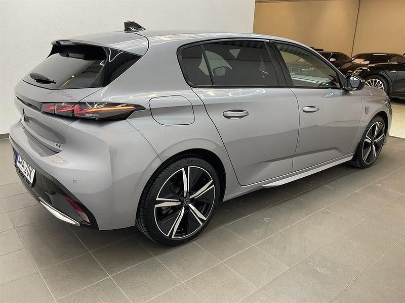 Begagnad Peugeot 308 131 HK (96 kW) 2023 Grå Halvkombi